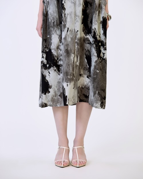 SIXDO6 G-Black V-Neck Woven Loose Dress